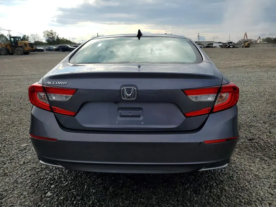 2019 HONDA ACCORD LX  