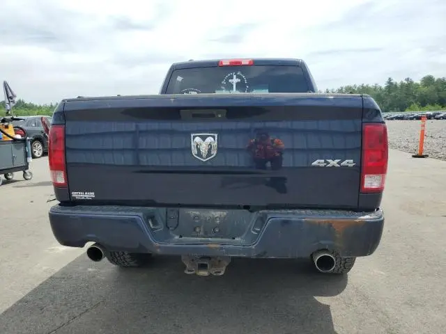 2014 RAM 1500 ST  