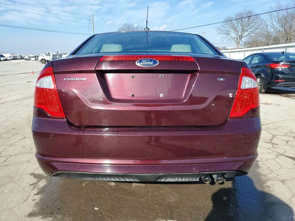 2011 FORD FUSION SE  