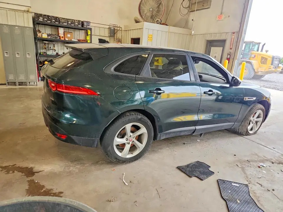 2018 JAGUAR F-PACE PREMIUM  