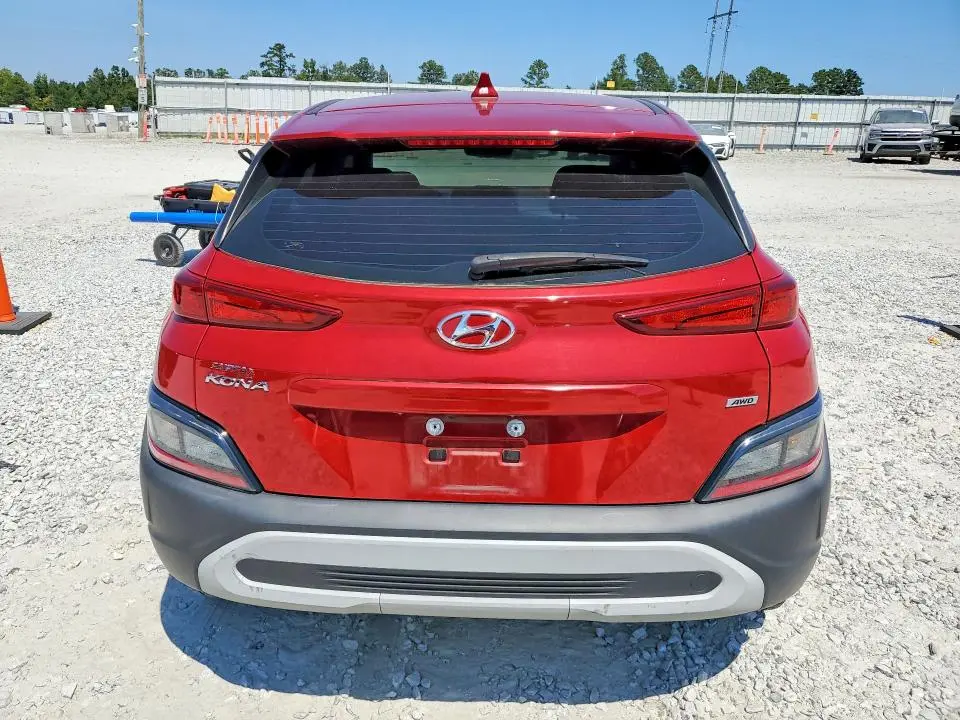 2022 HYUNDAI KONA SE  