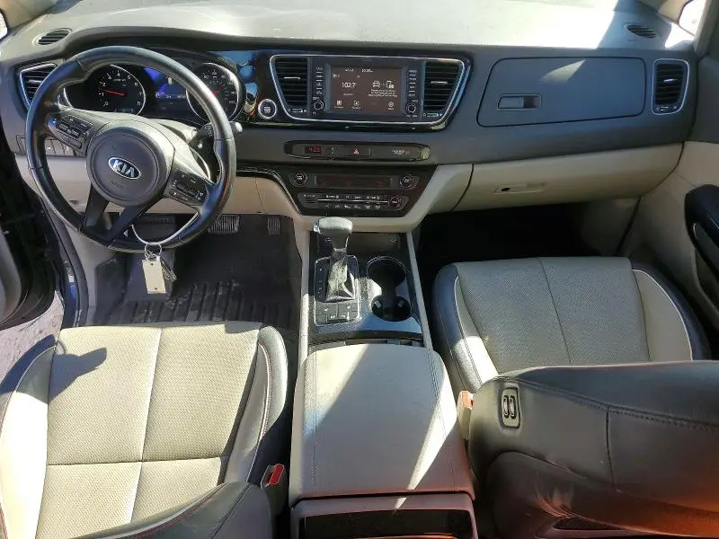 2017 KIA SEDONA EX  