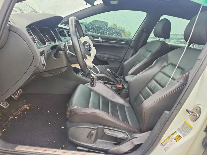 2015 VOLKSWAGEN GTI   