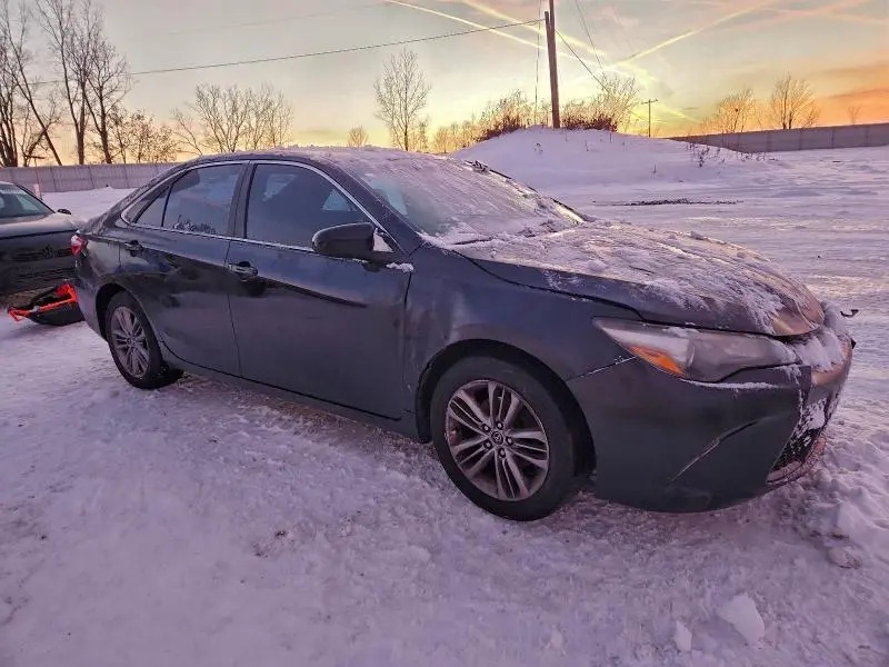 2015 TOYOTA CAMRY LE  