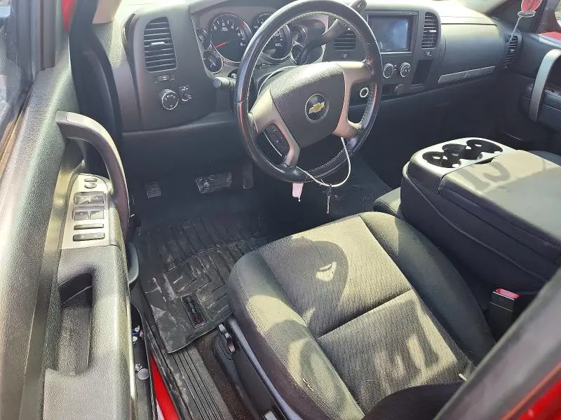 2010 CHEVROLET SILVERADO K1500 LT  