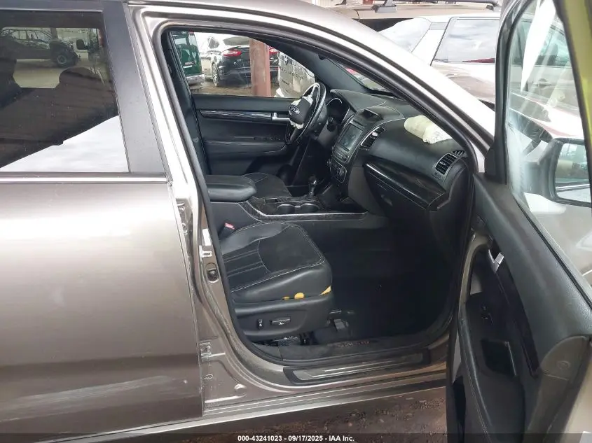 2014 KIA SORENTO LIMITED V6