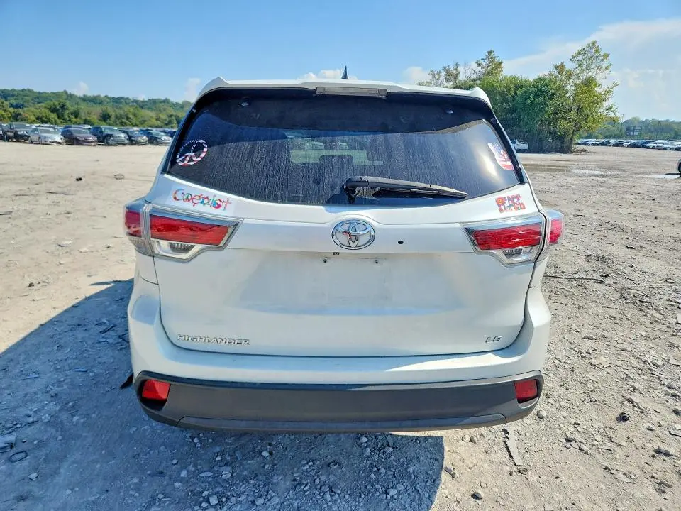 2014 TOYOTA HIGHLANDER LE PLUS  