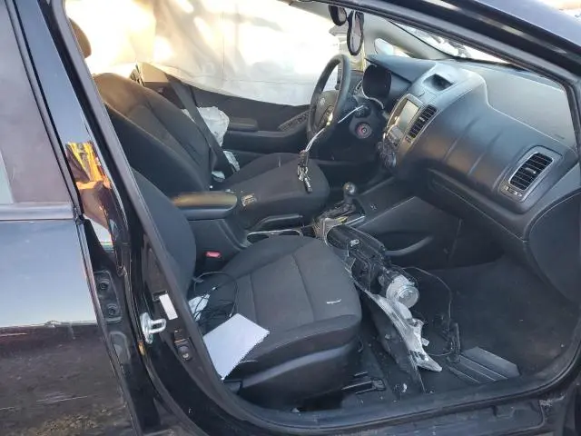 2018 KIA FORTE LX  