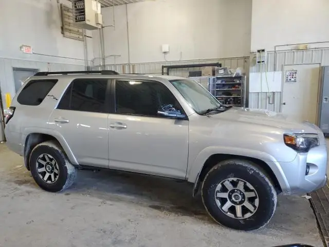 2019 TOYOTA 4RUNNER SR5/SR5 PREMIUM  