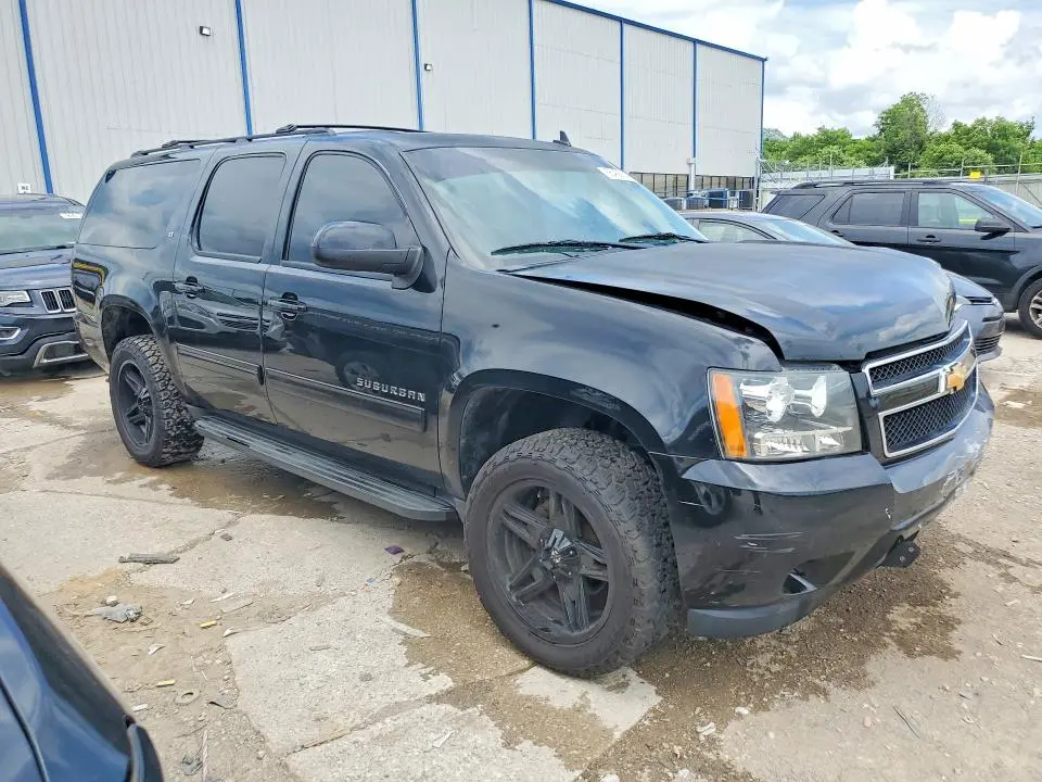 2014 CHEVROLET SUBURBAN K1500 LT  