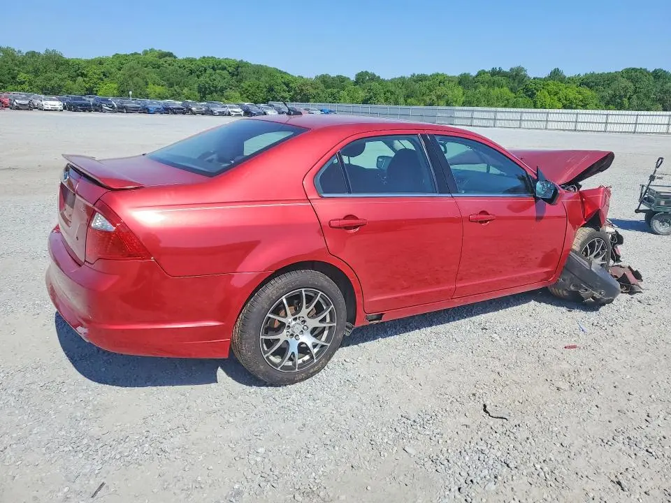 2011 FORD FUSION SE  