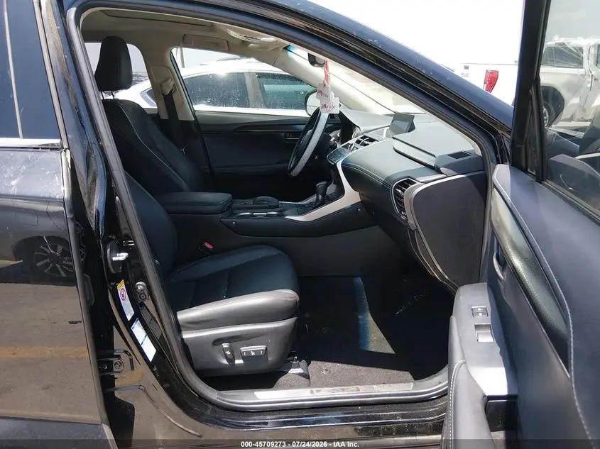 2016 LEXUS NX 200T  