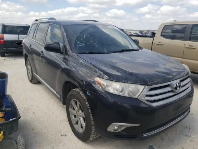2013 TOYOTA HIGHLANDER BASE