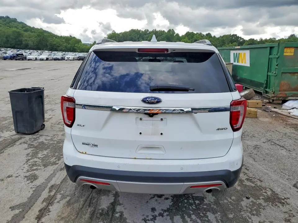 2016 FORD EXPLORER XLT  