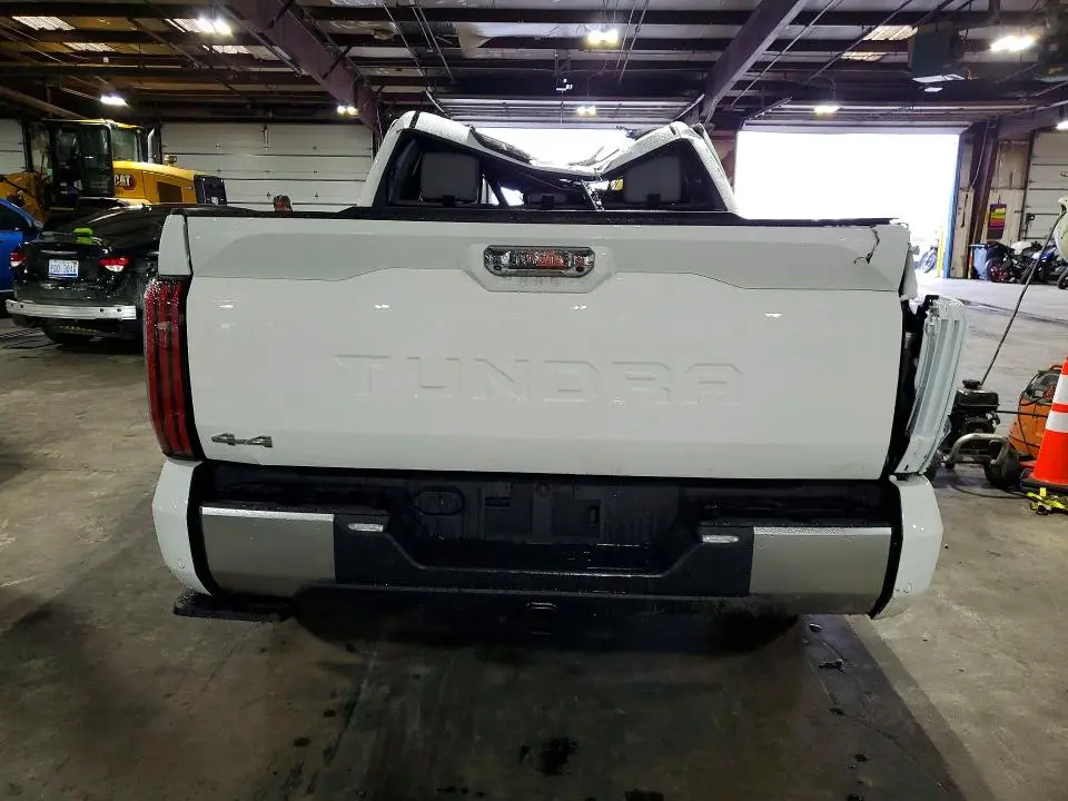 2026 TOYOTA TUNDRA   