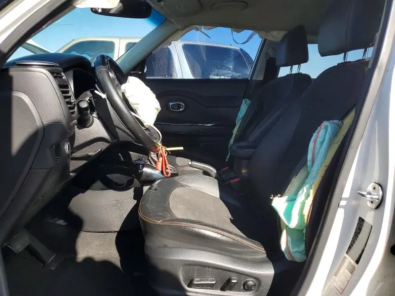 2017 KIA SOUL !  
