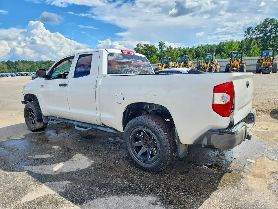 2015 TOYOTA TUNDRA SR  