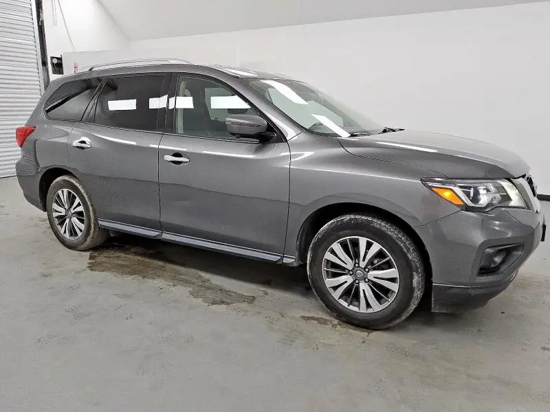 2019 NISSAN PATHFINDER S  