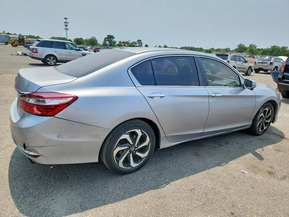 2017 HONDA ACCORD EX  