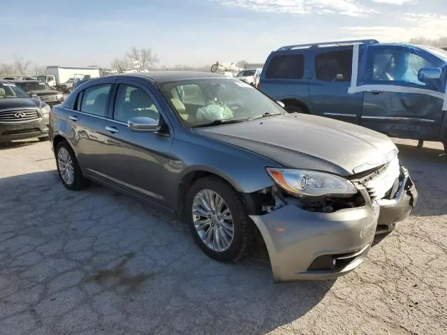 2011 CHRYSLER 200 LIMITED  
