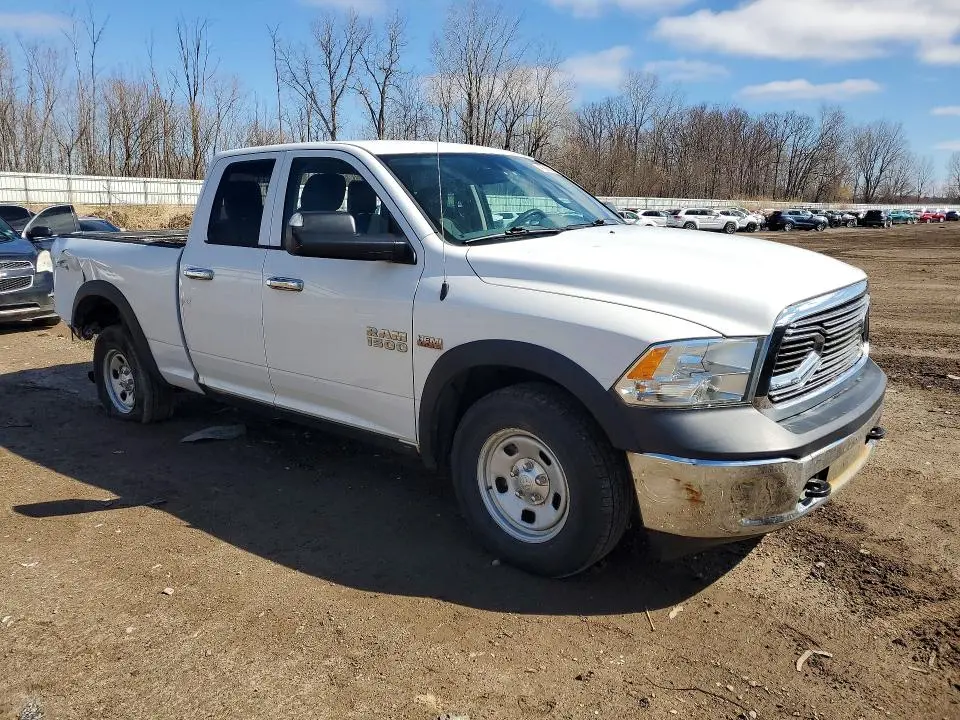 2014 RAM 1500 ST  