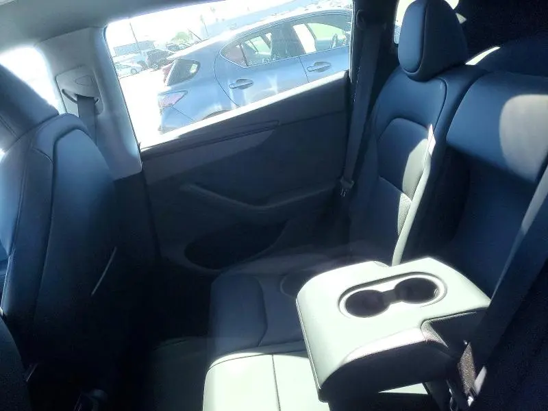 2026 TESLA MODEL Y   