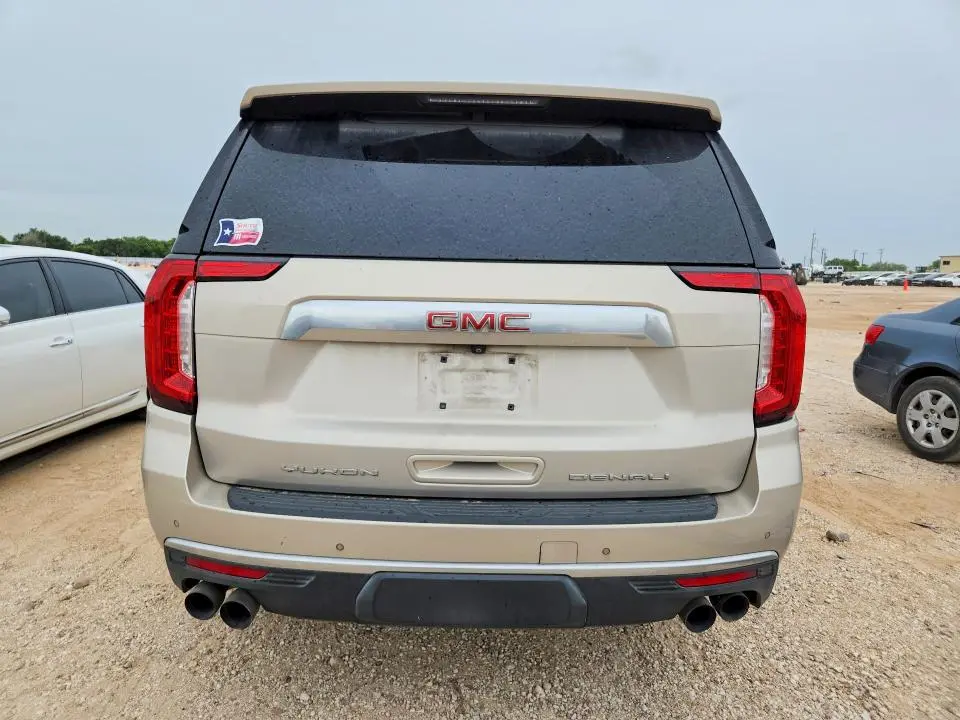 2022 GMC YUKON XL DENALI  