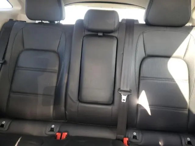 2020 JAGUAR E-PACE SE  