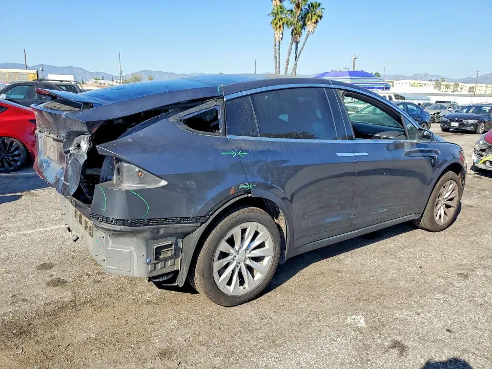 2019 TESLA MODEL X   