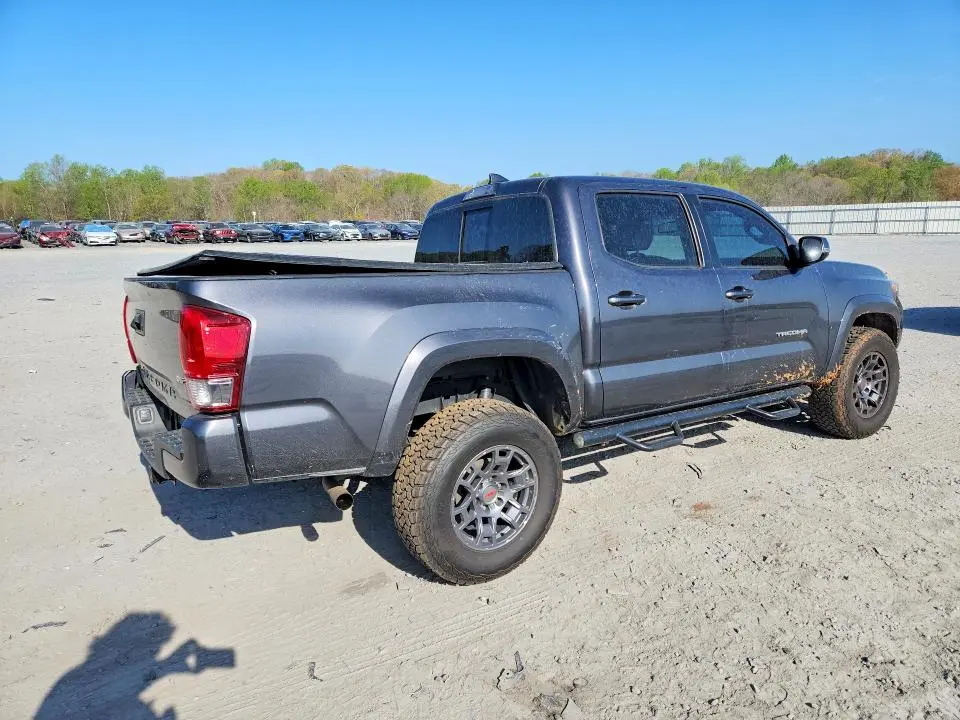 2017 TOYOTA TACOMA TRD SPORT  
