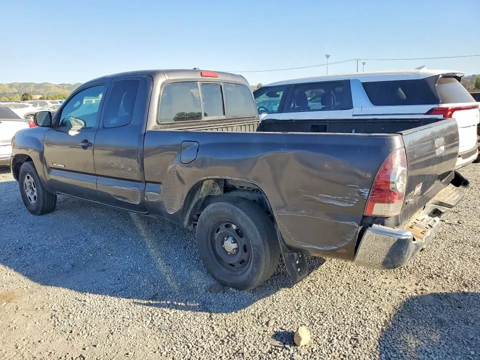 2010 TOYOTA TACOMA BASE  