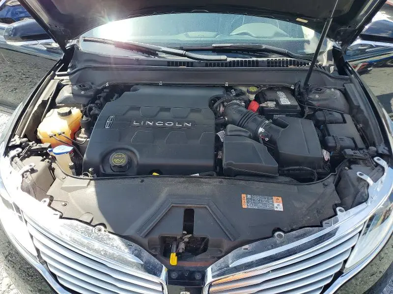 2016 LINCOLN MKZ   