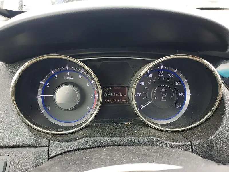 2011 HYUNDAI SONATA LIMITED  