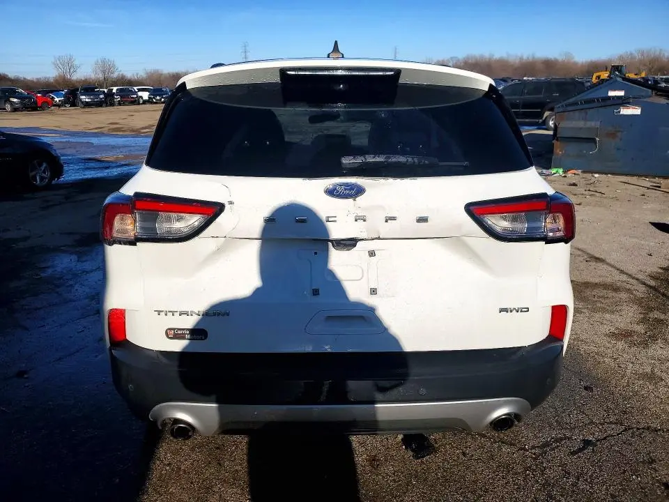 2022 FORD ESCAPE TITANIUM  