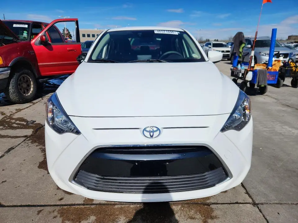 2017 TOYOTA YARIS IA BASE  