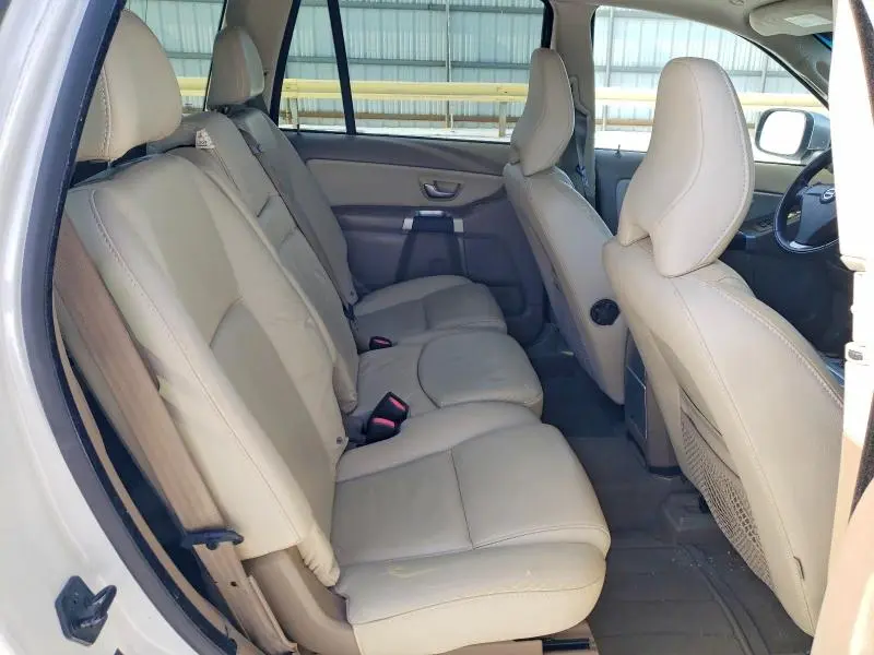 2013 VOLVO XC90 3.2  