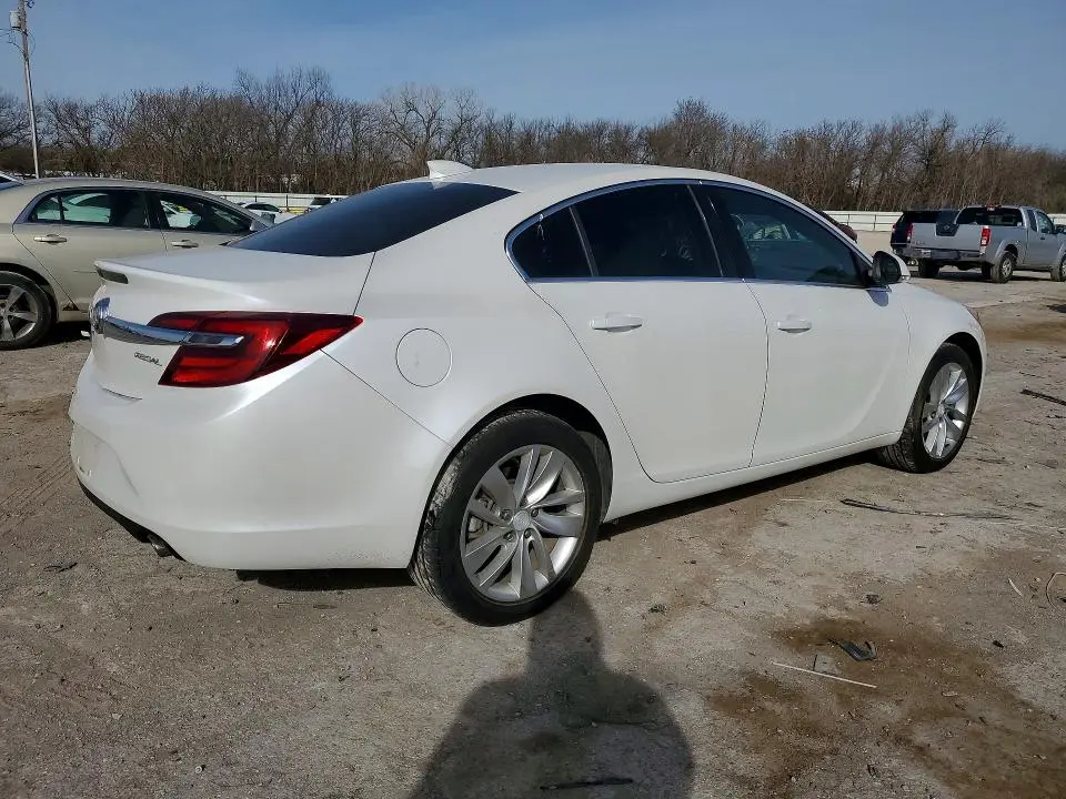 2016 BUICK REGAL   