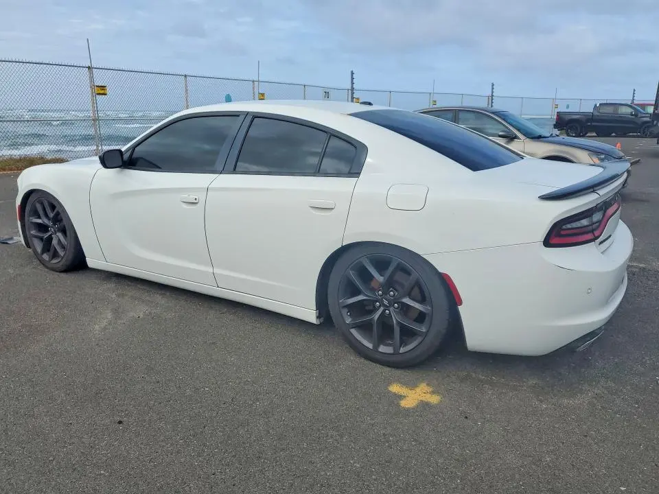 2019 DODGE CHARGER SXT  