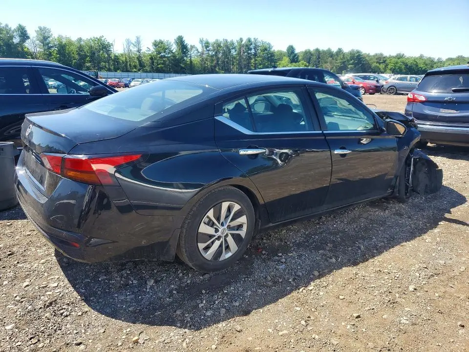 2023 NISSAN ALTIMA S  