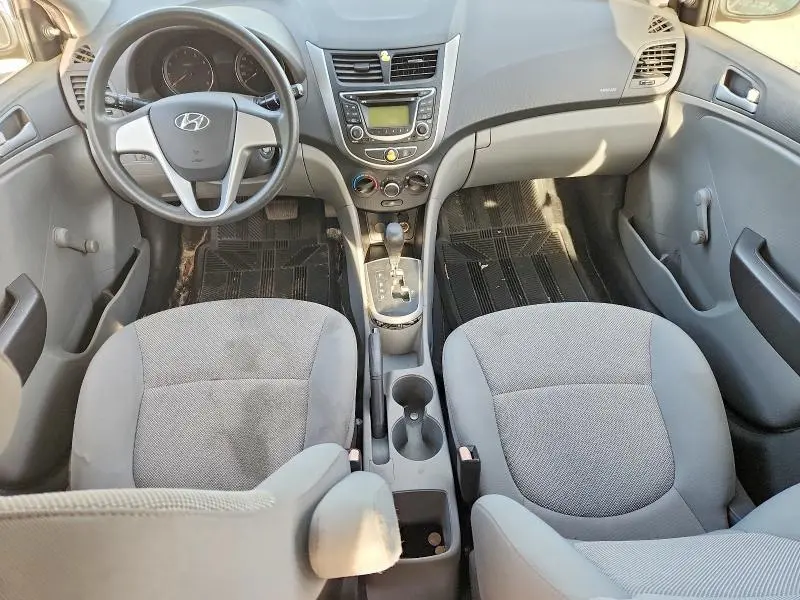 2012 HYUNDAI ACCENT GLS  