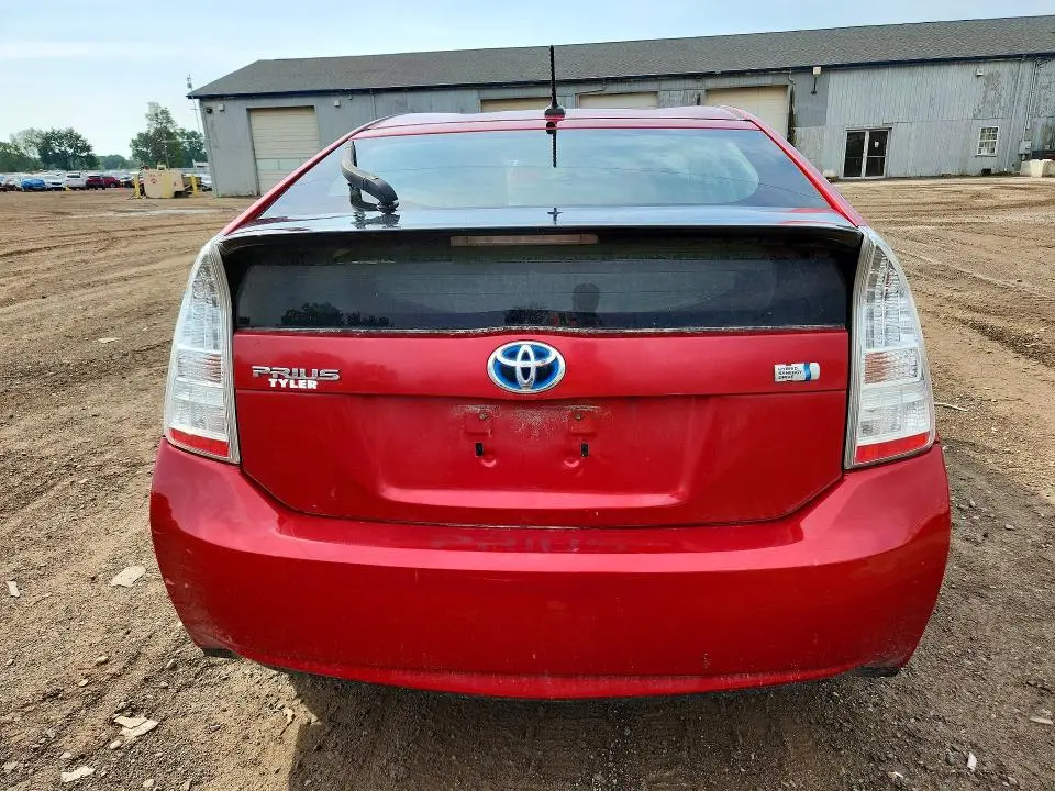 2010 TOYOTA PRIUS II  