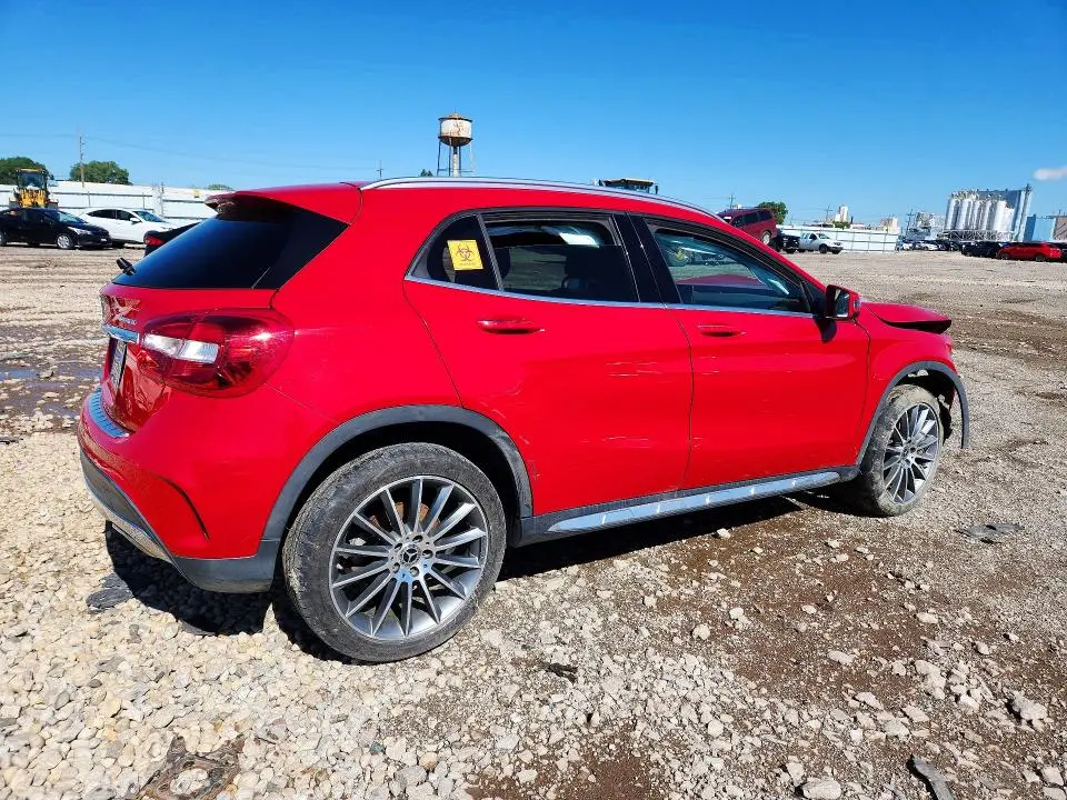 2018 MERCEDES-BENZ GLA 250 4MATIC  