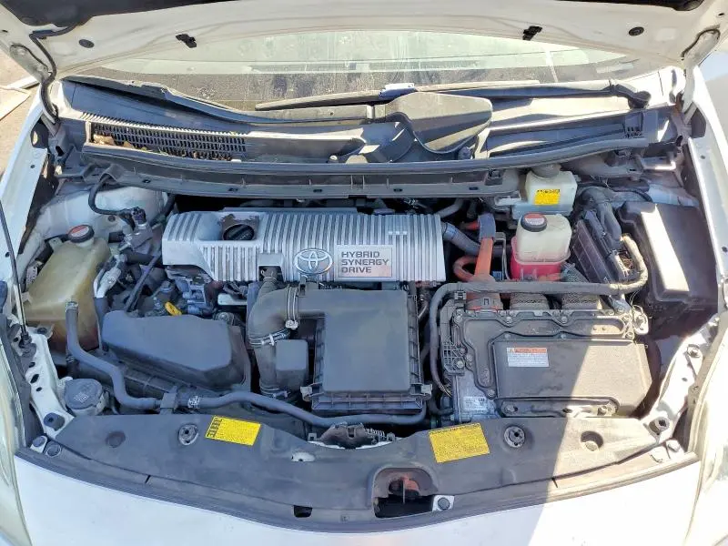 2014 TOYOTA PRIUS TWO  