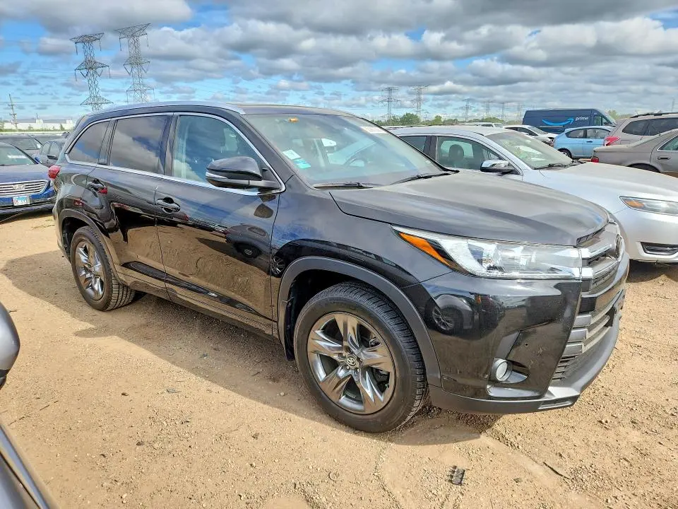 2018 TOYOTA HIGHLANDER LIMITED PLATINUM  