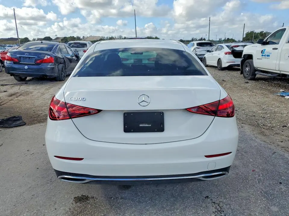 2022 MERCEDES-BENZ C 300  