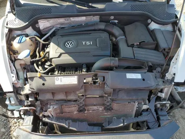 2016 VOLKSWAGEN BEETLE S/SE  