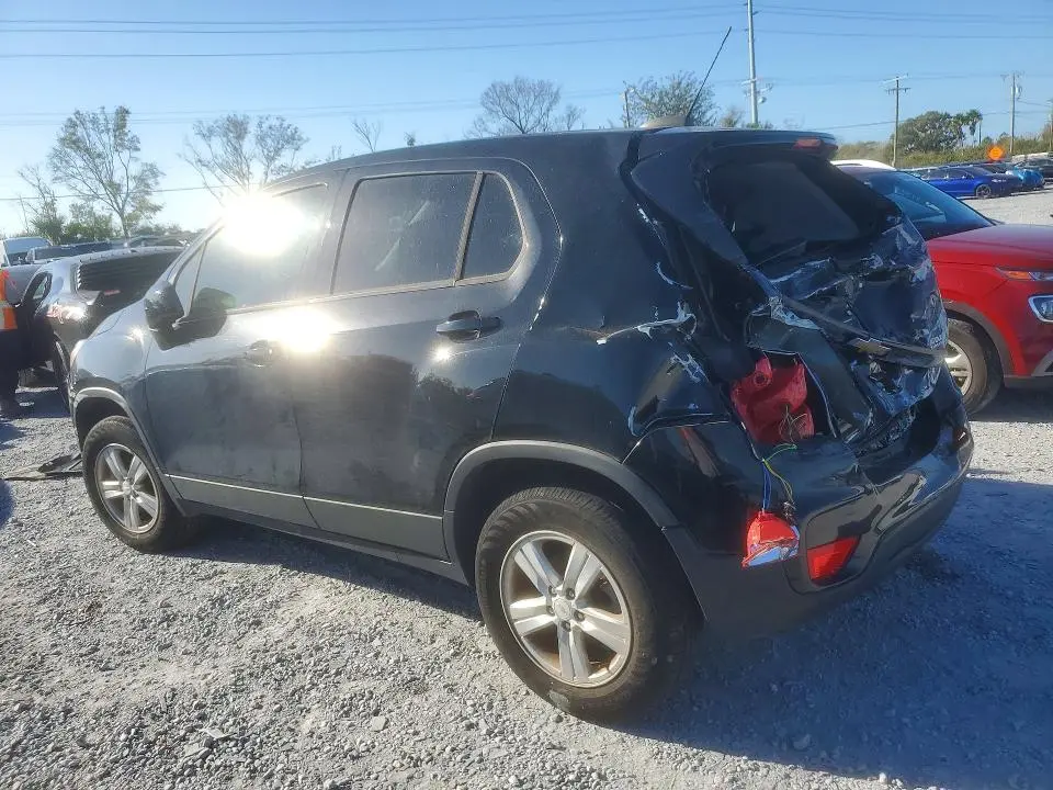 2022 CHEVROLET TRAX LS  