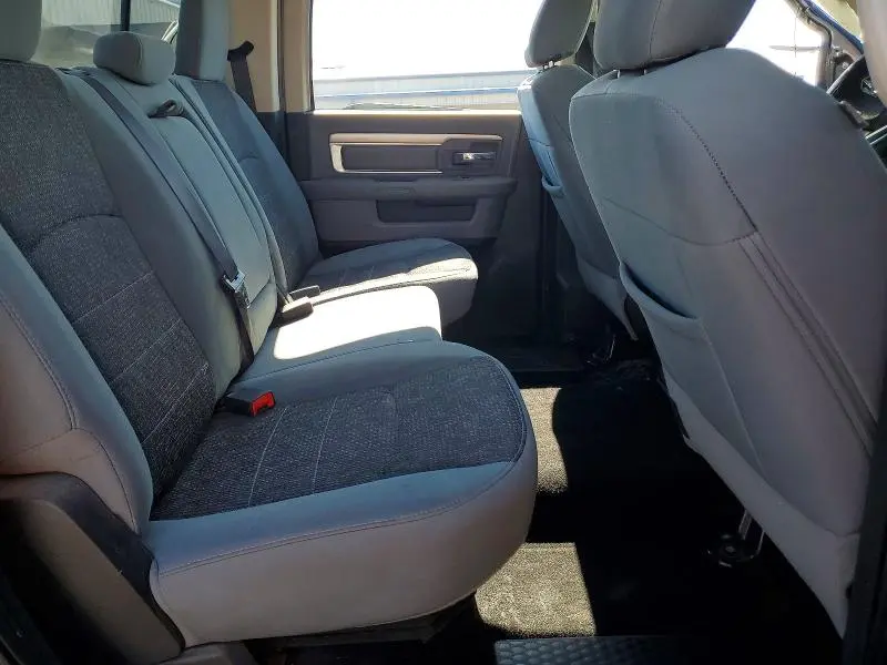 2014 RAM 1500 SLT  