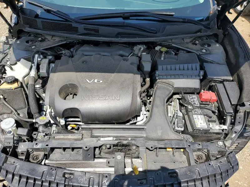 2021 NISSAN MAXIMA SV  
