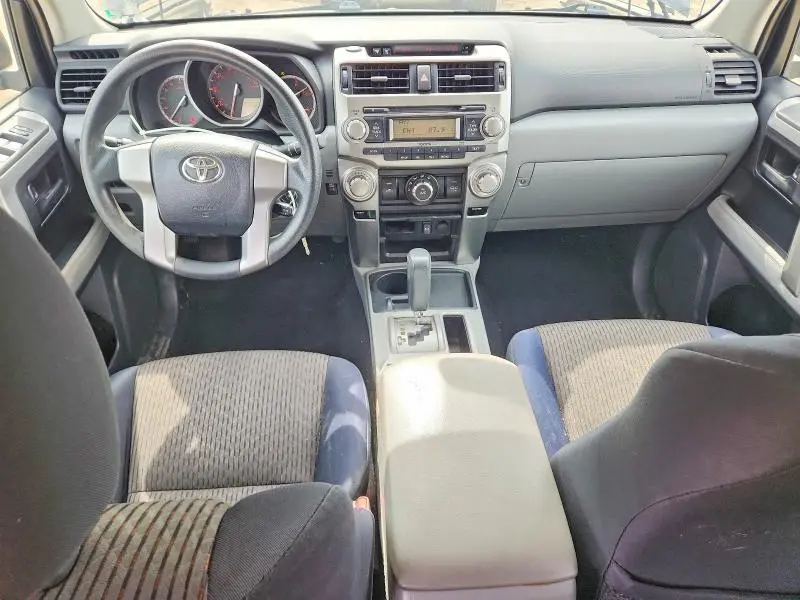 2011 TOYOTA 4RUNNER SR5  